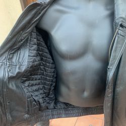 Vintage IXI:Z Genuine leather Multipocket Chore Style Field Menswear Coat Korean Brand Casual Bombers windbreaker jacket Black Large.  We live in Nort