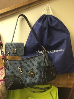 Dooney and bourke purse wallet set w dust bag