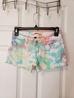 Junior's Shorts Size 3