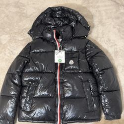 Moncler Puffer Jacket 