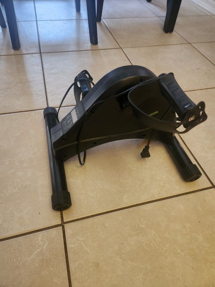 Leg Excercise Machine