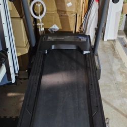 Horizon Treadmill t303