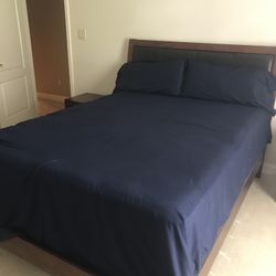 Queen Bed And 4 Piece Bedroom Set