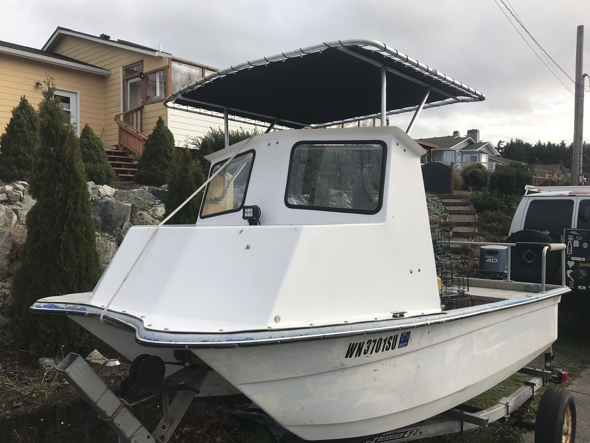 Custom Cabs For Livingston Boats