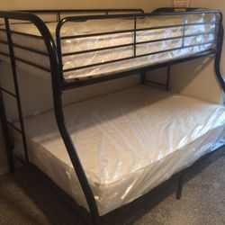 Twin / Full Bunk (new) 📦 W/ Mattress 