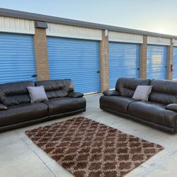 Electric Reclining Leather Couches 