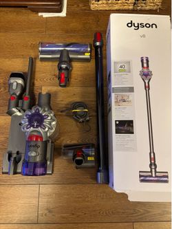 Dyson V8 very good shape