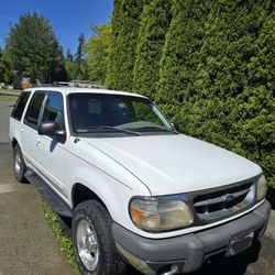2001 Ford Explorer