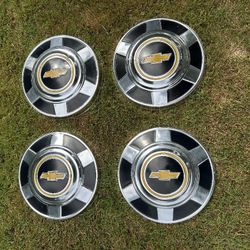 Chevy 1969/ 1970 Hubcaps 