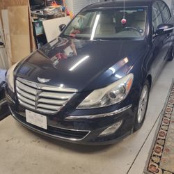 2013 Hyundai Genesis