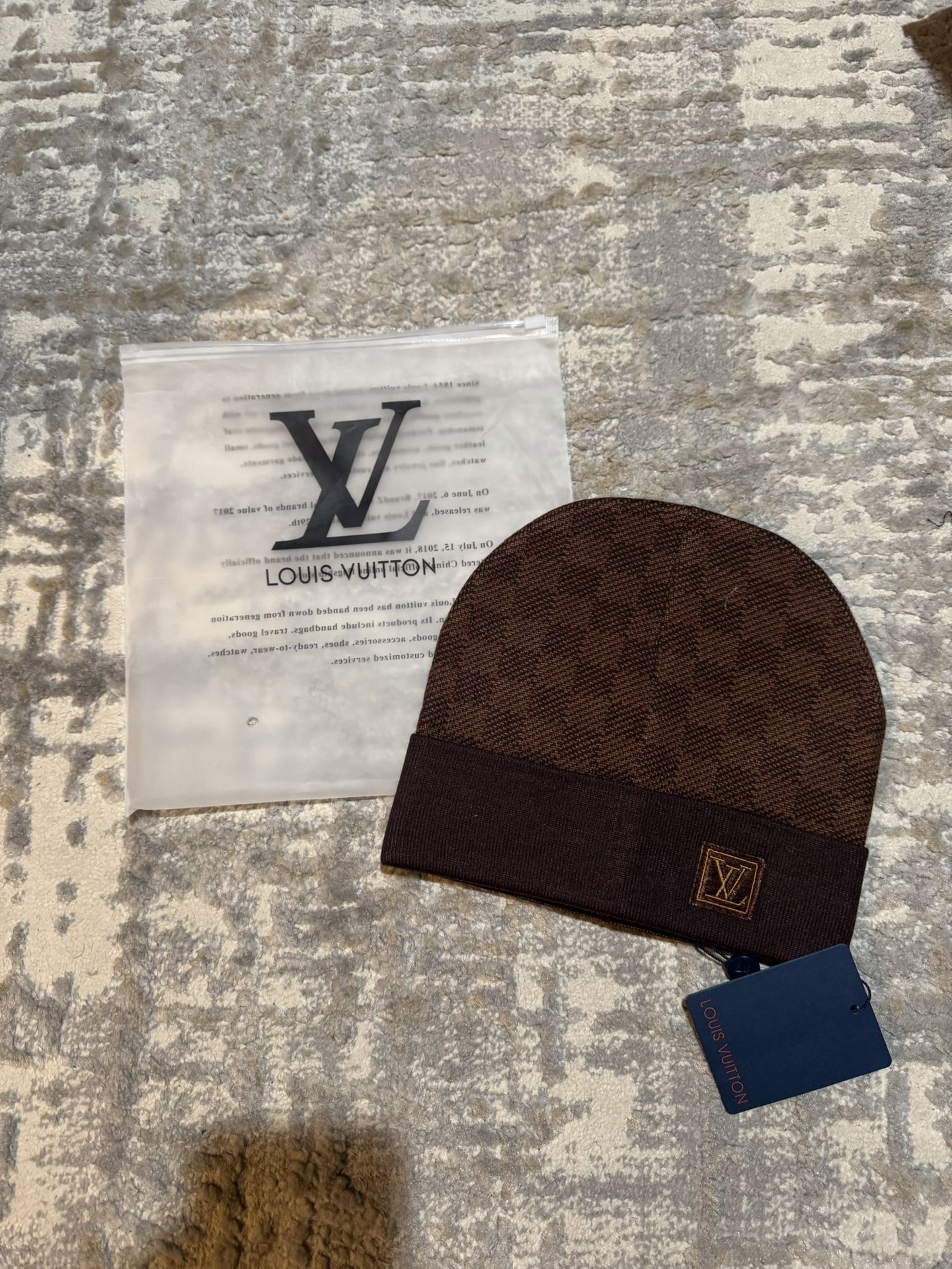 Brown Louis Vuitton Beanie – Authentic Stylish