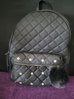 Under Onesky Black Backpack 