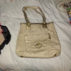  Coach Bag 