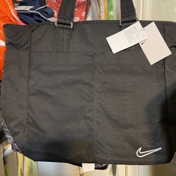 nike luxe training bag 