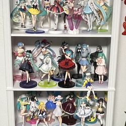 Hatsune Miku + Rem & more Collectible Figures