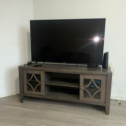 50 Inch Tv & Stand 