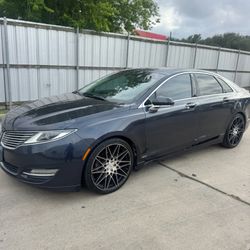 2014 Lincoln MKZ
