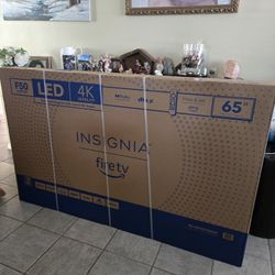 New 65" INSIGNIA fire tv 