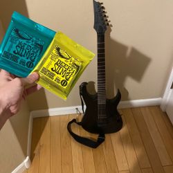 Ibanez GIO Electric Guitar / Guitar Strings 