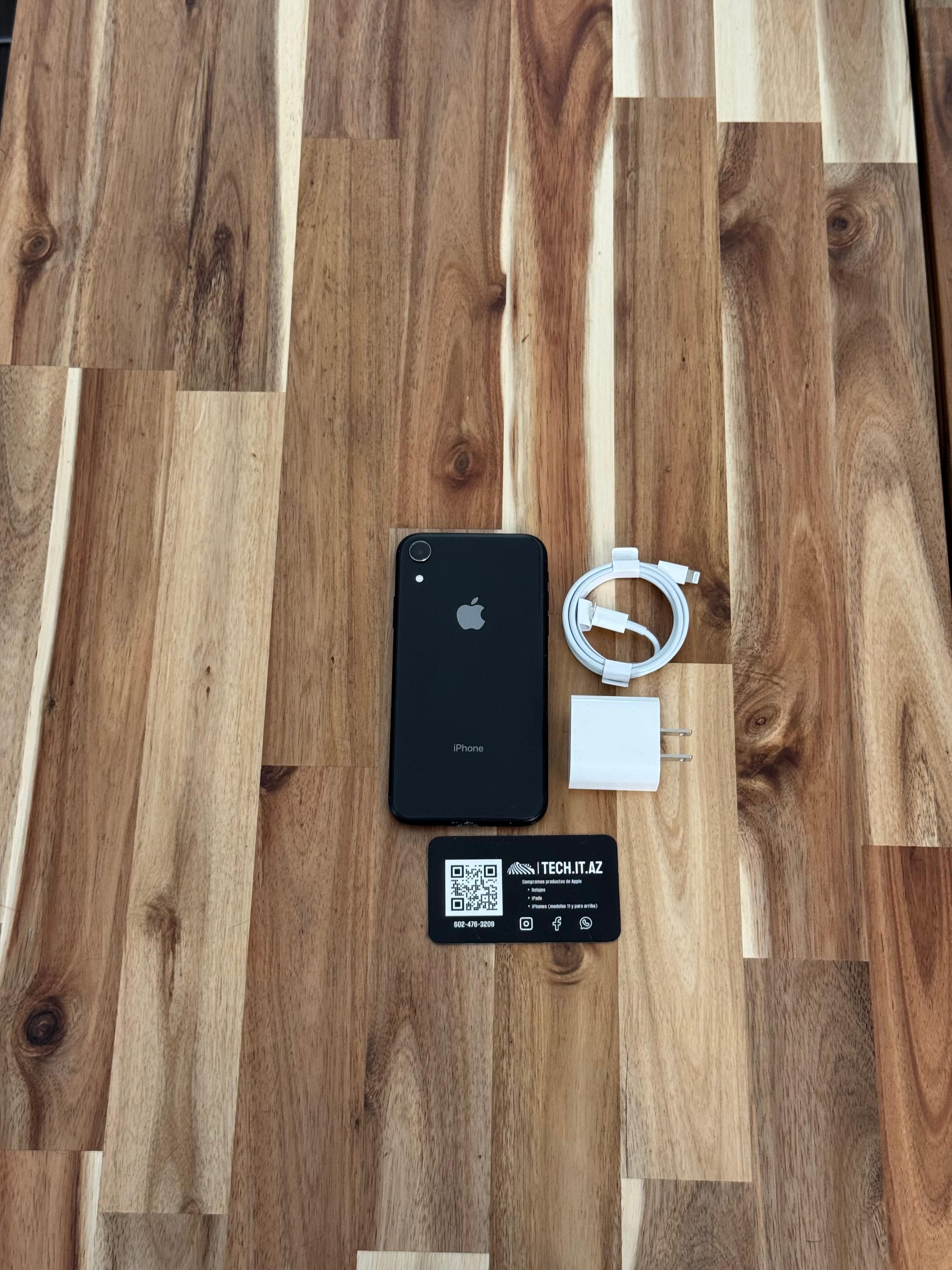 📱 iPhone XR | 128GB | Black | Unlocked (Any Carrier)