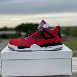 Jordan 4 Toro Bravo
