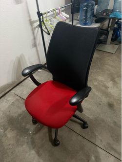 Computer desk chair