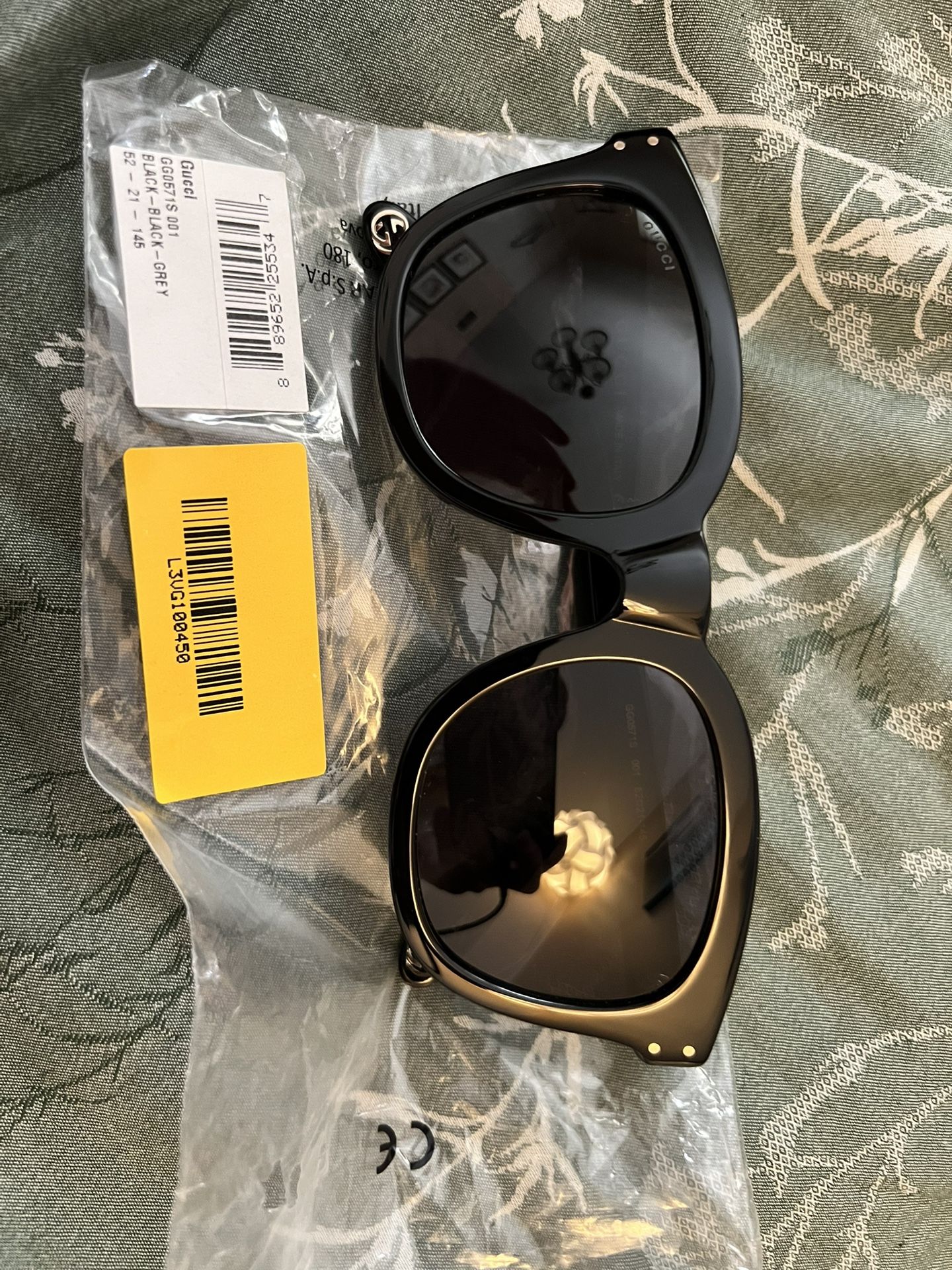 Women’s Gucci Sunglasses