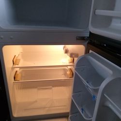 Mini Arctic King Fridge Freezer 