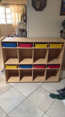 Children’s storage cubby