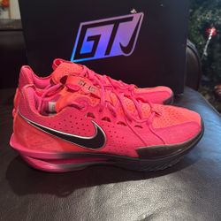 Nike G.T. Cut 3 Basketball Shoes Size 9.5