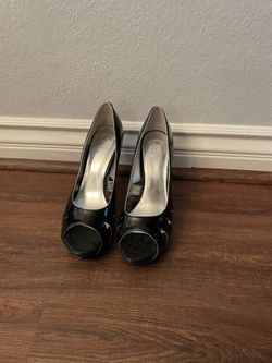Brand New Jessica Simpson Black and Silver Platform Shoes -Size 9