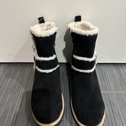 NEW Blondo Women Black Suede Waterproof Faux Fur Winter Bootie Boots 5.5