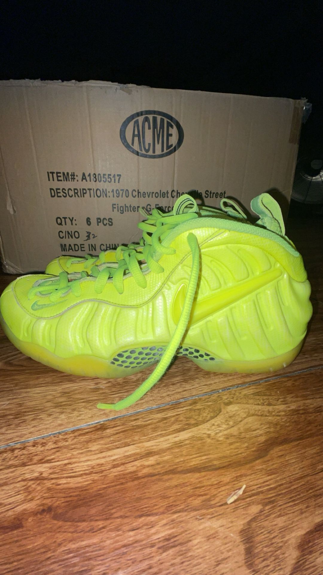Nike Foamposite Volt