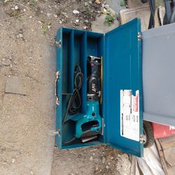 Makita Super Saw 15  Amps Used But Work Perfect $130 Dollars 
