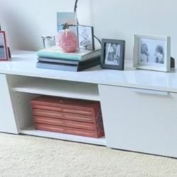 White- gloss low profile Tv stand/media 