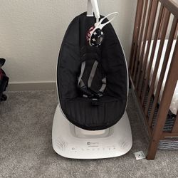 4mom Mamaroo 