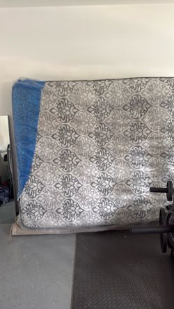 New in plastic king mattress