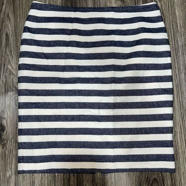 Ann Taylor Navy Blue Stripe Pencil Skirt Petite Size 6 P