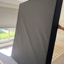 NEW Serta 9” Queen Size Box Spring