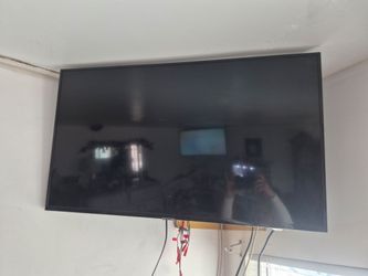 45" Samsung TV/Monitor with New Zosi Security Camera System