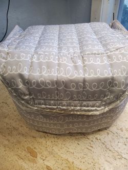 Travel bassinet