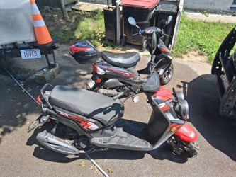 SCOOTERS!!!Will sell seperately. Like new 2 scooters 150cc and 50cc