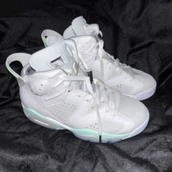 Jordan 6 Size 5 (Women’s Size) Need Gone ASAP