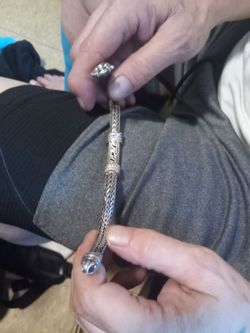 Black onax bracelet