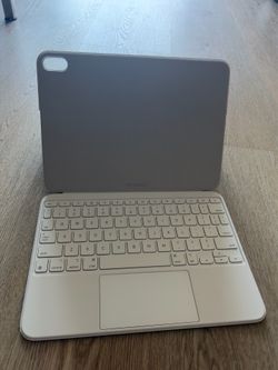 Apple Magic Keyboard Folio for iPad (10th Generation)