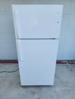Refrigerator Good Condition work good $95