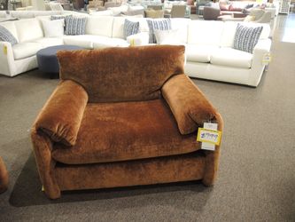 Bauhaus Posh Chair - Rust | Armchair