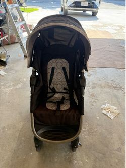 Graco Stroller with Canopy