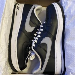 Nike Air Force 1 Low (LV8 SWOOSH)