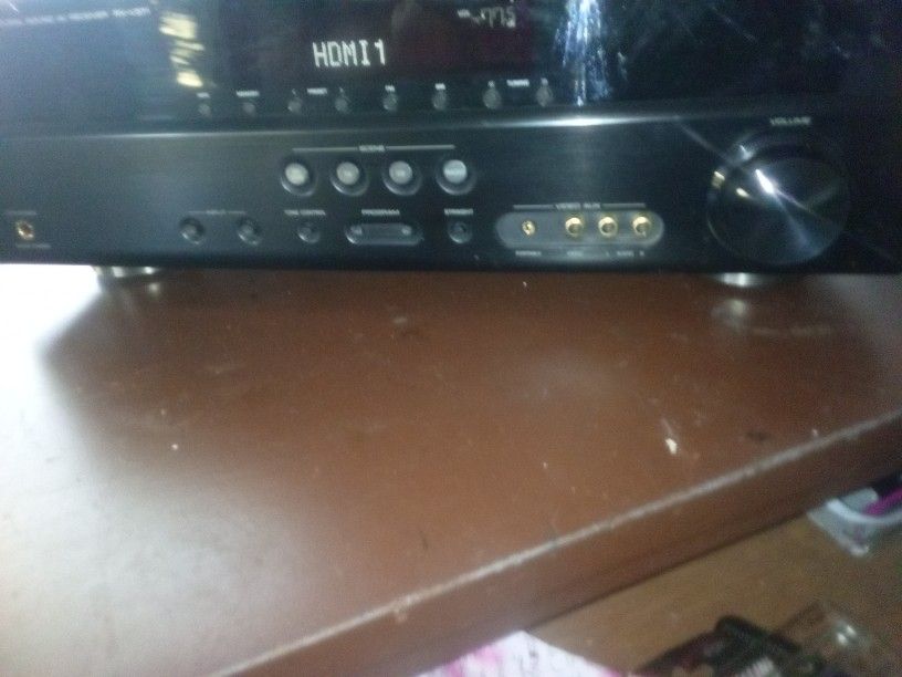 Yamaha Natural Sound Receiver RX 371